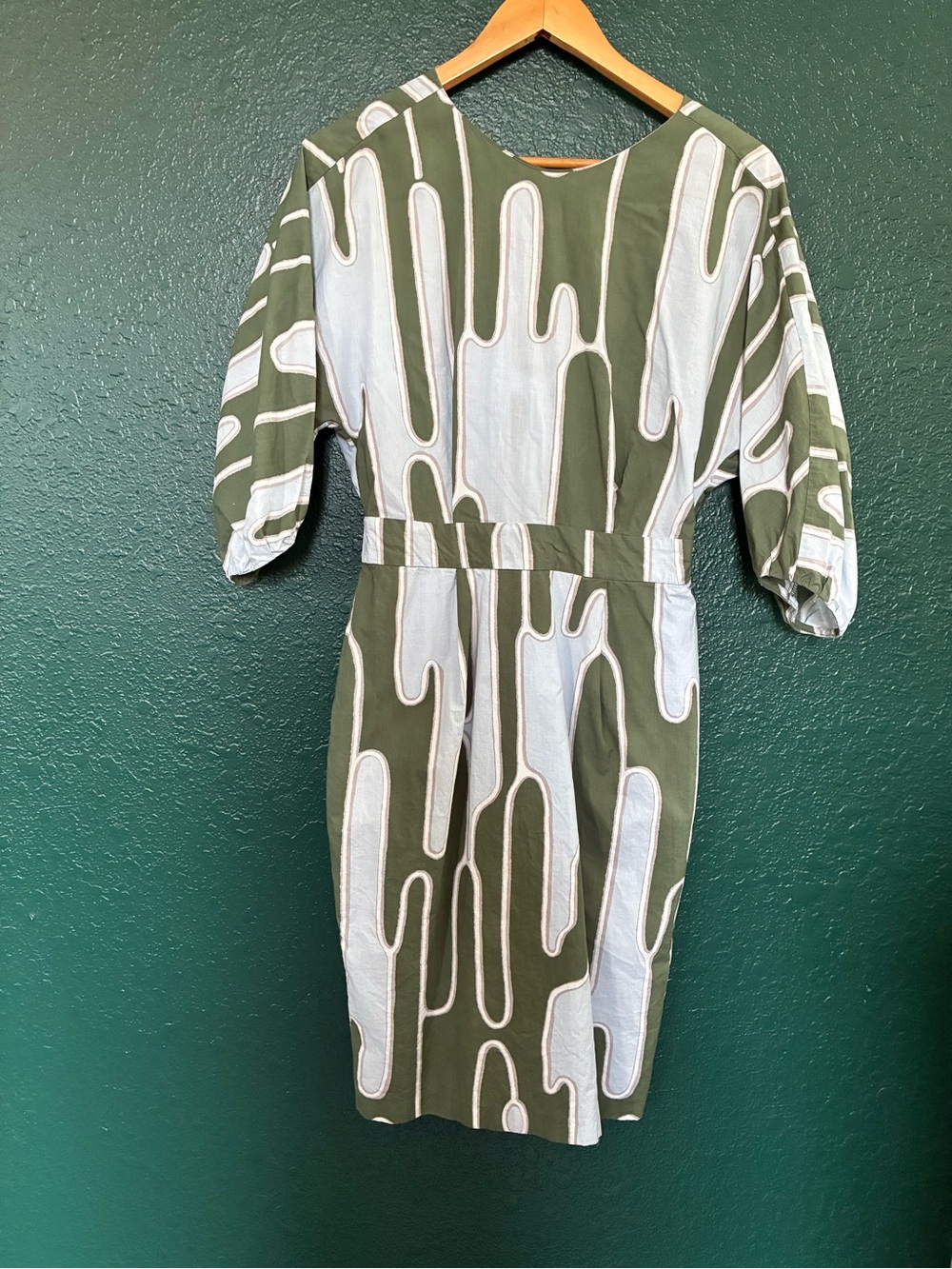 Women's Olive Green & White light bluepattern Dress size 2